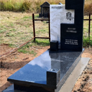 RUSTENBURG
WHITE MARBLE